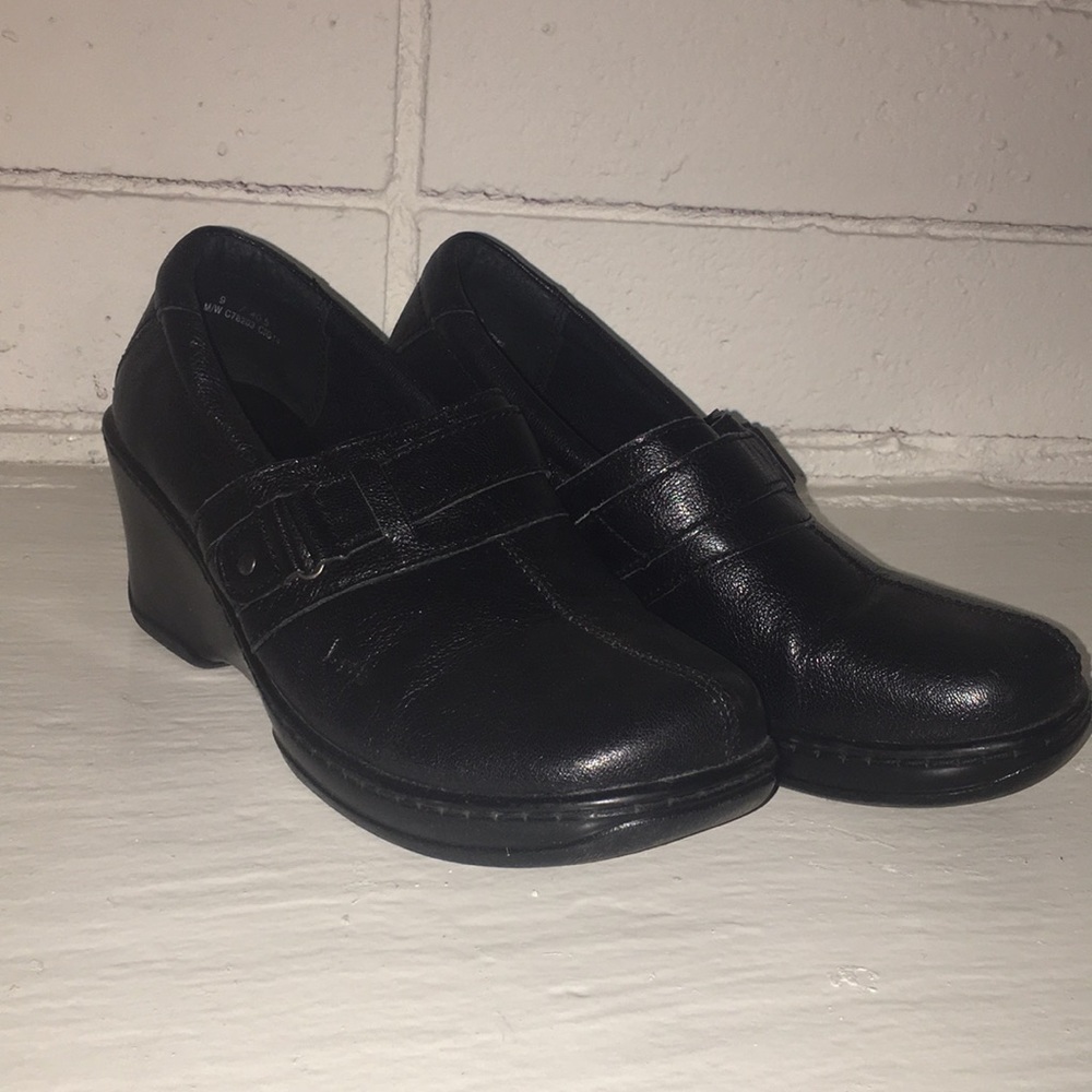 Black Slip On Work Shoes